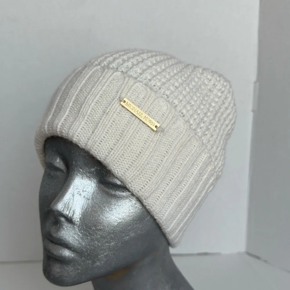 Michael Kors Cable Knit Beanie Hat Cream Off White Women One Size Winter NWOT